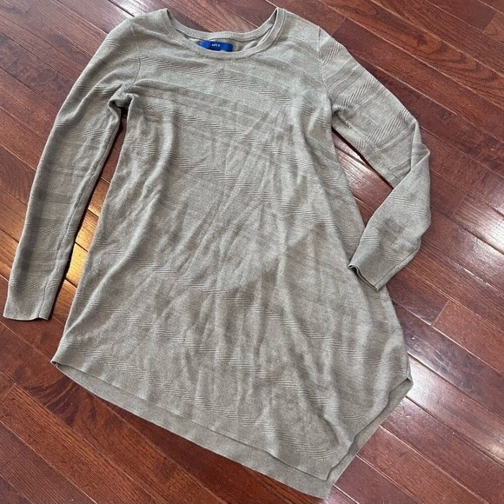 Apt 9 long sleeve mocha light asymmetrical tunic sweater size small